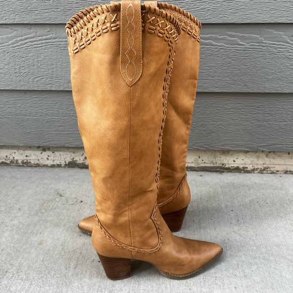 Billini Tan Heeled Boots with Braided Trim - Picture 2 of 14